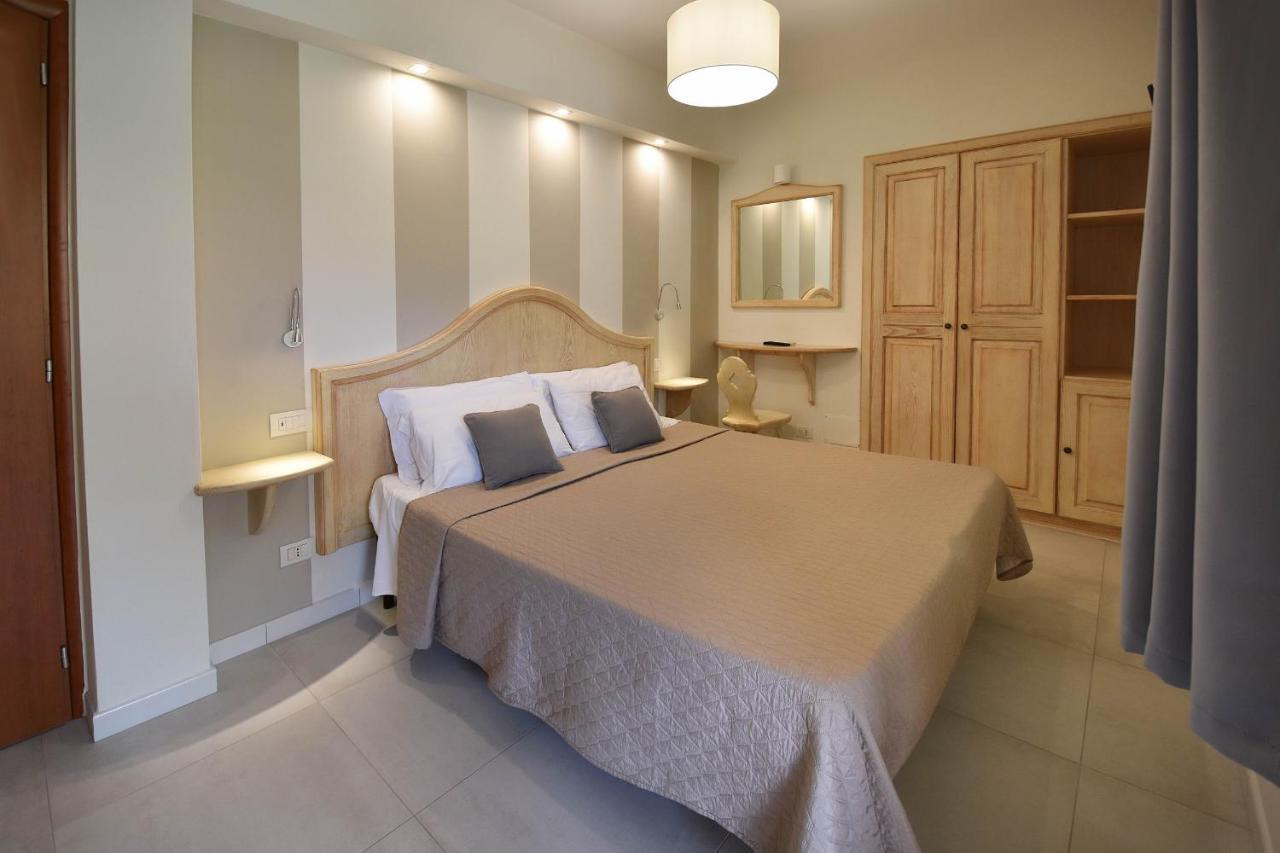 B&B I Graniti Sardi วิลลัสซีมีอุส ภายนอก รูปภาพ