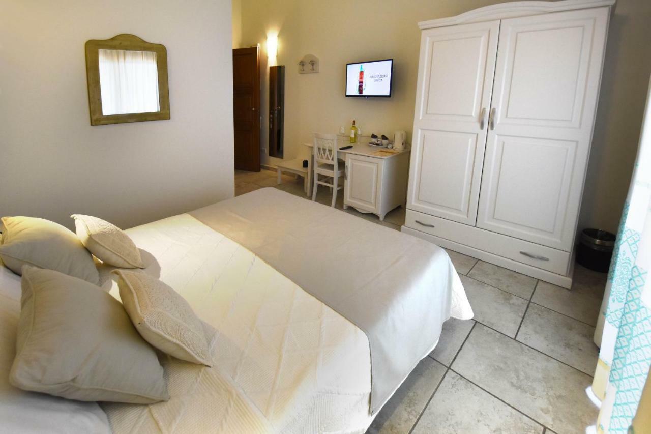 B&B I Graniti Sardi วิลลัสซีมีอุส ภายนอก รูปภาพ